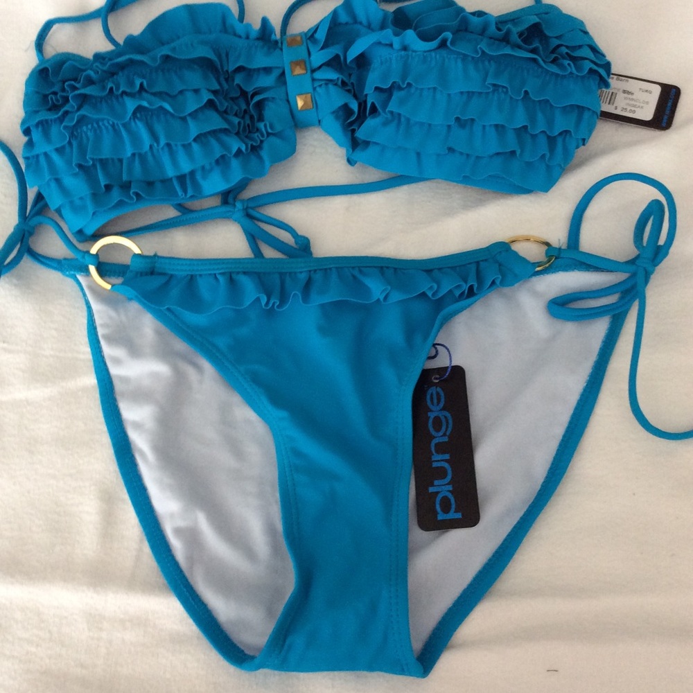 “NWT” String Bikini by Ingear
